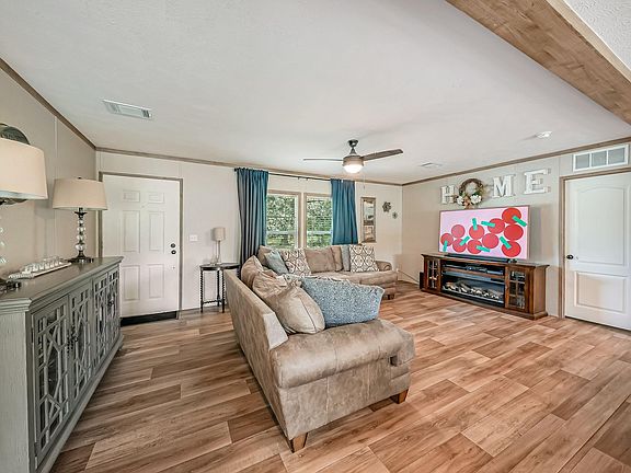 3rd image of 25991 Whitetail Way