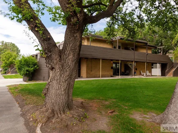 220 N Fanning Ave APT 33, Idaho Falls, ID 83401