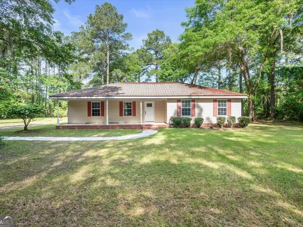 60 Seabrook Ln, Midway, GA 31320