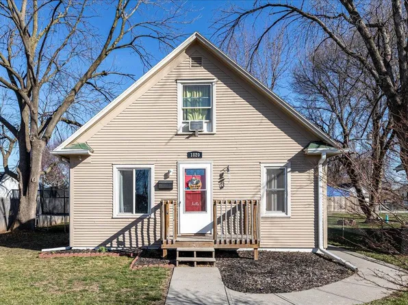1820 Avenue F, Council Bluffs, IA 51501