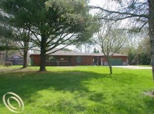 6400 Pine Knob Rd, Clarkston, MI 48348