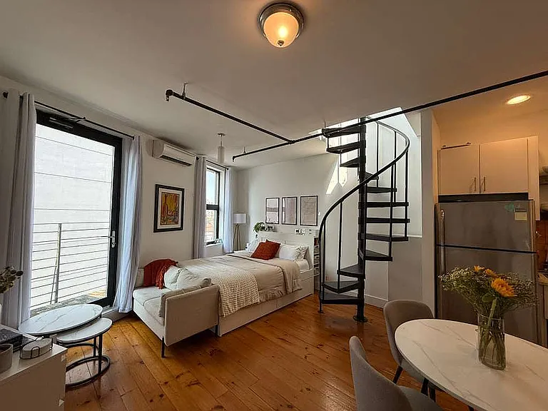 294 Graham Ave #4B — Photo 23