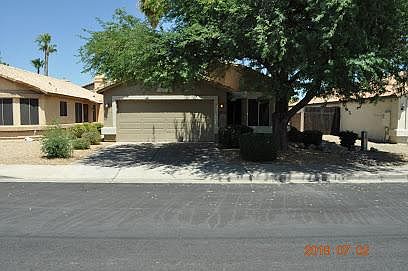 1st image of 18841 N 42nd Pl