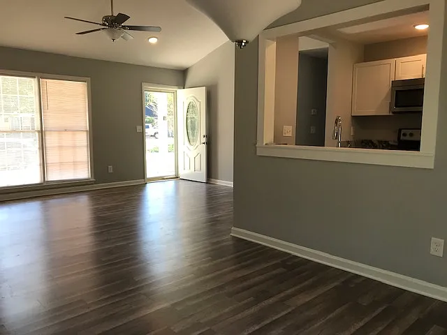 119 Chownings Ln — Photo 12