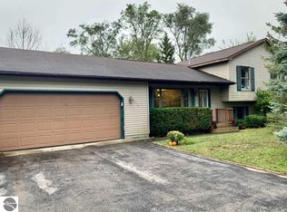 5757 Culver Rd, Traverse City, MI 49685