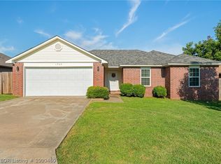 1920 N 55th Pl, Fort Smith, AR 72904
