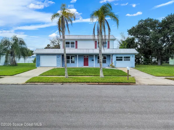 942 Chace Ln NE, Palm Bay, FL 32905