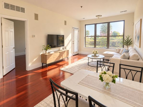 24 Avenue At Port Imperial APT 123