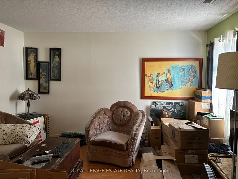 20 Jane St #A — Photo 5