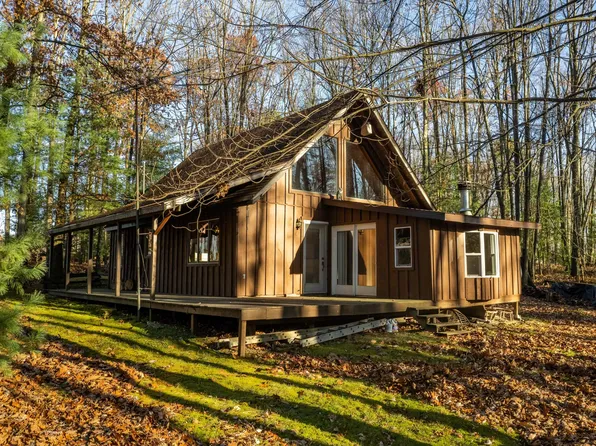 679 Catholic Church Rd, Sigel, PA 15860