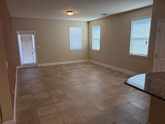 3rd image of 7938 Cenote Dr