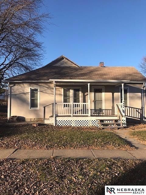 1st image of 310 2nd St