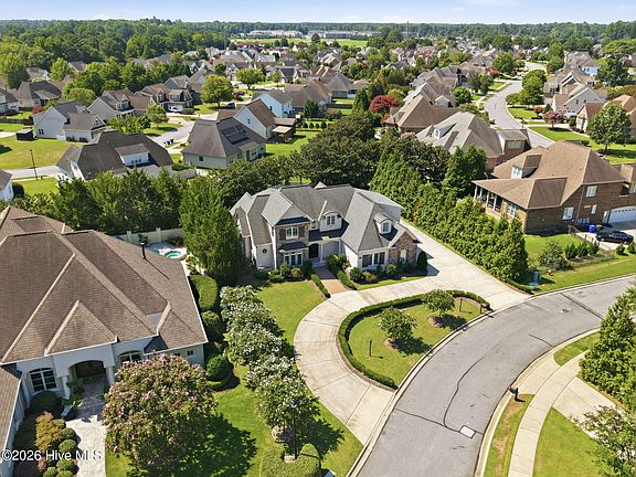 2nd image of 3117 Amhurst Lane