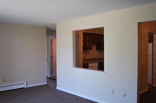 3rd image of 141 Essex St APT D1