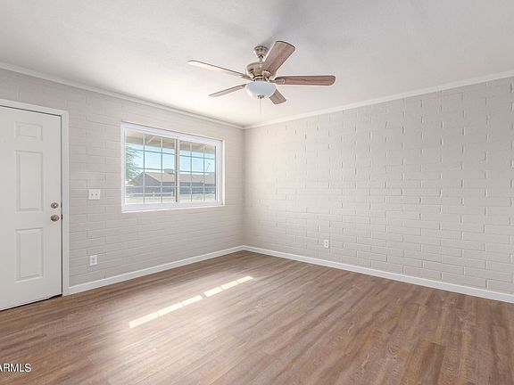 5th image of 13915 W Noble Cir