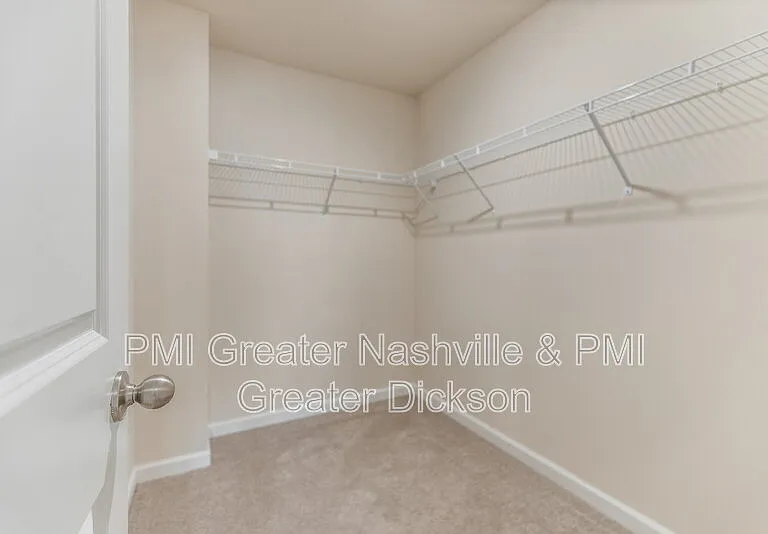 305 Masters Way — Photo 11