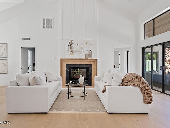 4th image of 7624 E LARKSPUR Drive