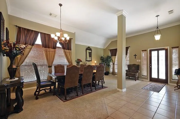1302 Hunter Ace Way — Photo 15