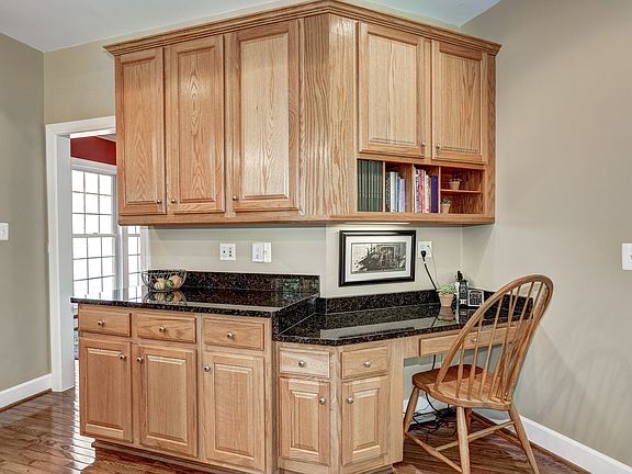 5th image of 4306 Chancery Park Dr
