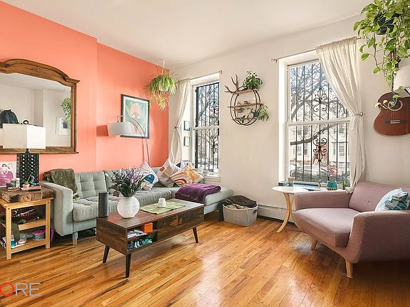 3rd image of 1282 Bushwick Ave