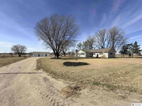 2490 25th Rd, Clarks, NE 68628