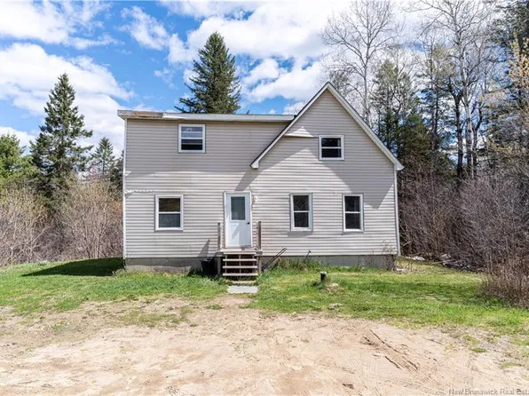 25 Station St, Blackville, NB E9B 1R4