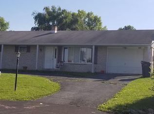 628 Meadow Dr, Lebanon, PA