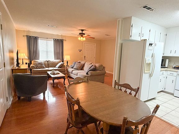 5th image of 2916 Lonsdale Dr
