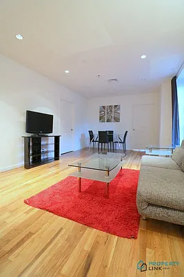 Rented by Property Link Mgmt, LLC | media 33