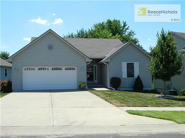 1st image of 319 Crystal Dr