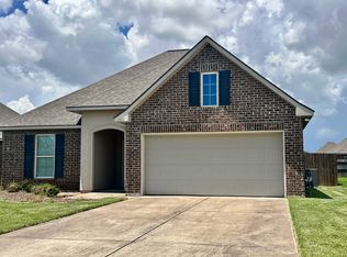 1947 Calvin Ct, Lake Charles, LA 70607