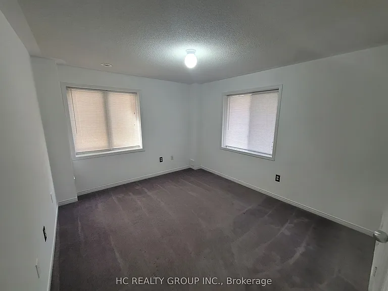 227 Dairy Dr — Photo 18