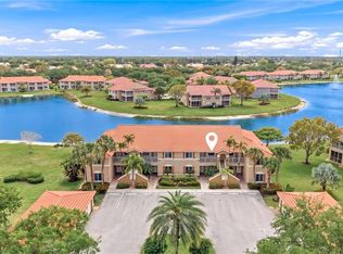 6720 Huntington Lakes CIR #203, NAPLES, FL 34119