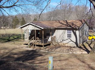 5240 Swindle Creek Rd, Linden, TN 37096