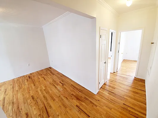 Rented by Metro Garden Realty NYC | media 6
