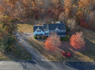 292 Kimberly Ln, Watertown, CT 06795