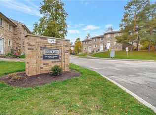 175 Cedar St #27, Cambridge, ON N1S4X9