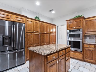 2100 Deer Run, Denison, TX, 75020