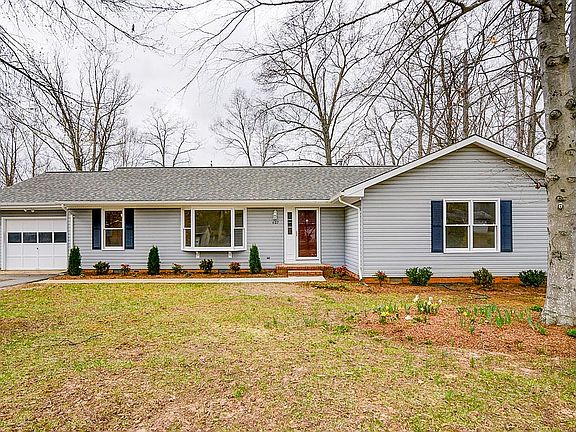 2nd image of 407 Culpeper St