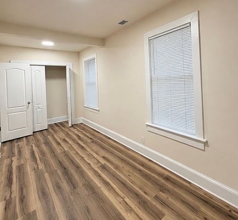 upper level bedroom