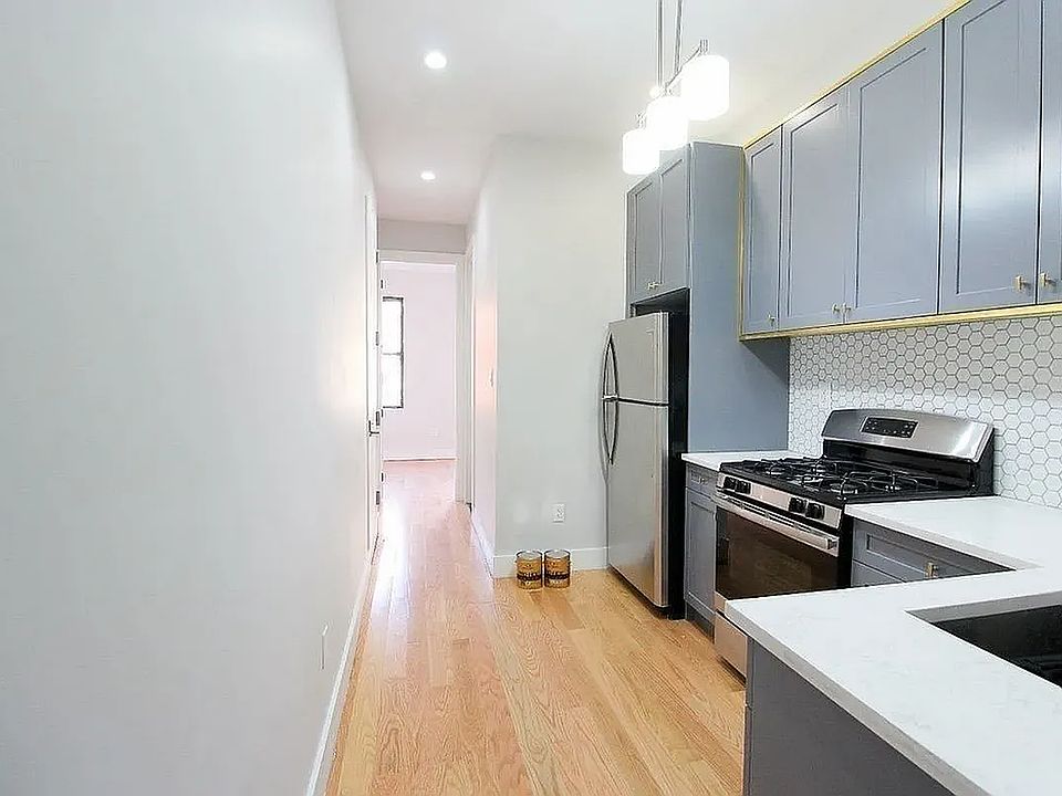 1st image of 287 Mott St Unit N2