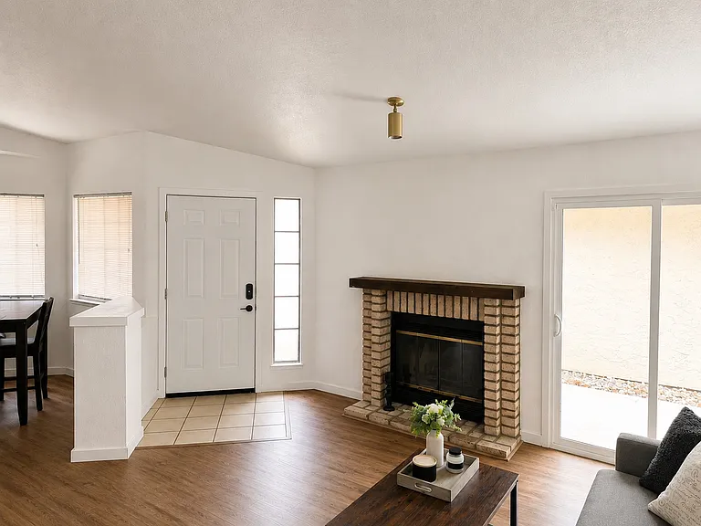 4513 Satinwood Way — Photo 7