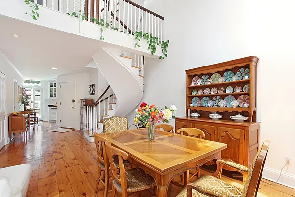 Sold by Corcoran | media 14