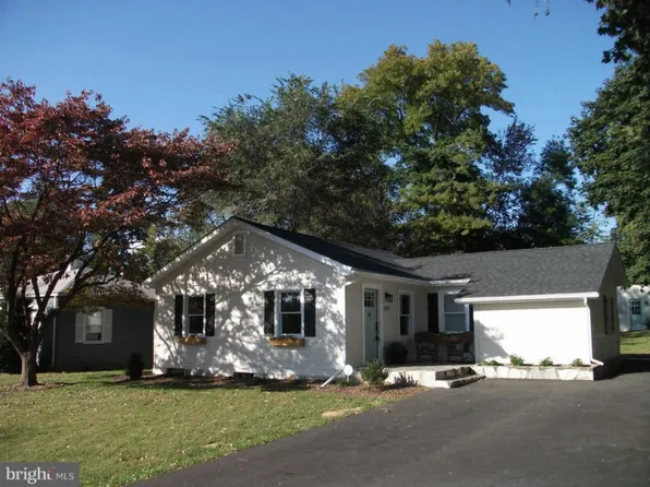 13321 Fountain Head Rd, Hagerstown, MD 21742