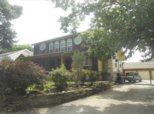 7420 Forest Ave, Kansas City, MO 64131