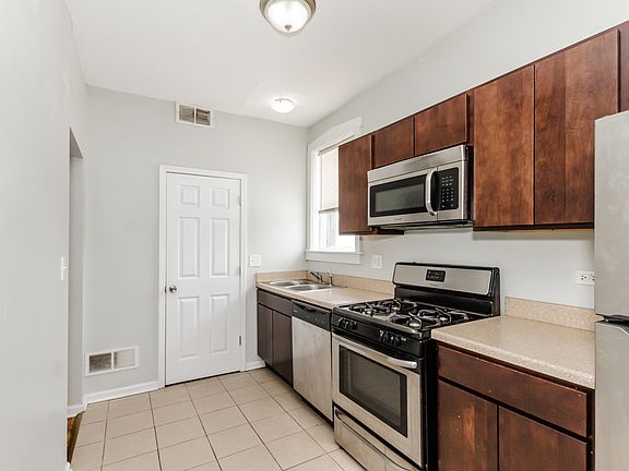 2nd image of 3734 W Lawrence Ave #11016825