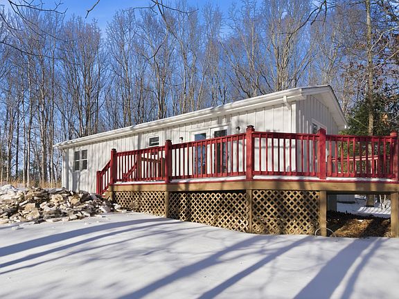 2nd image of 894 Ella Ln