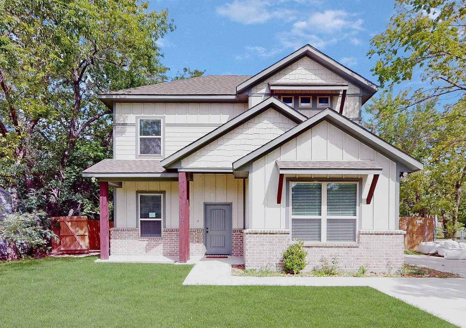 Prime College Station Living Minutes from Texas A&M! — Photo 1