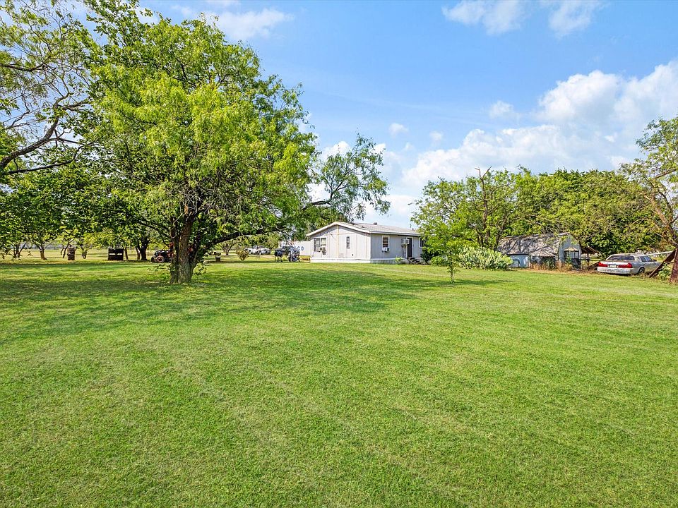 1st image of 9612 Kelly Ln