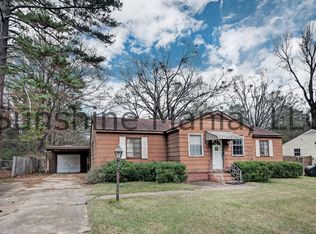 2956 Fairhill Dr, Jackson, MS 39212